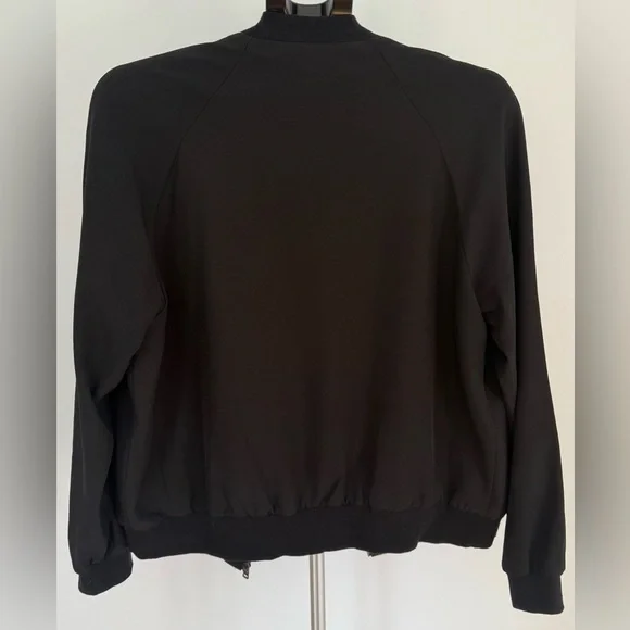 Roz & Ali Black Floral Embroidered Bomber Jacket | Size Large | Chic & Trendy - Picture 3 of 5